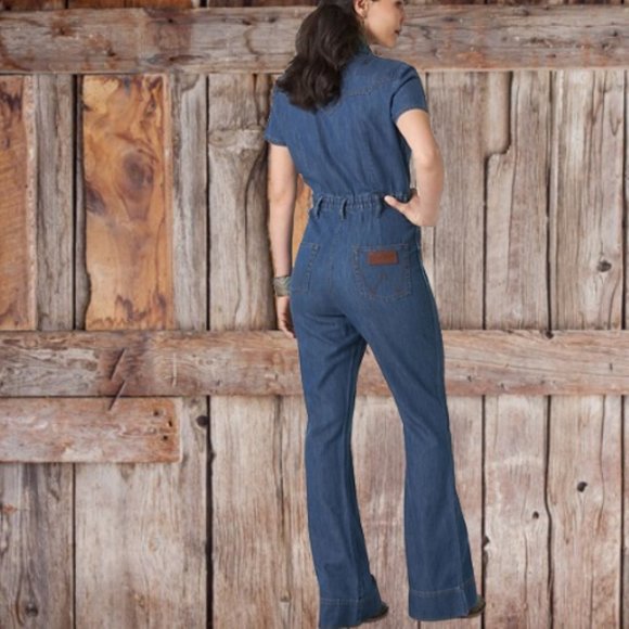 Wrangler Blue Denim Flare Jumpsuit - Picture 8 of 16
